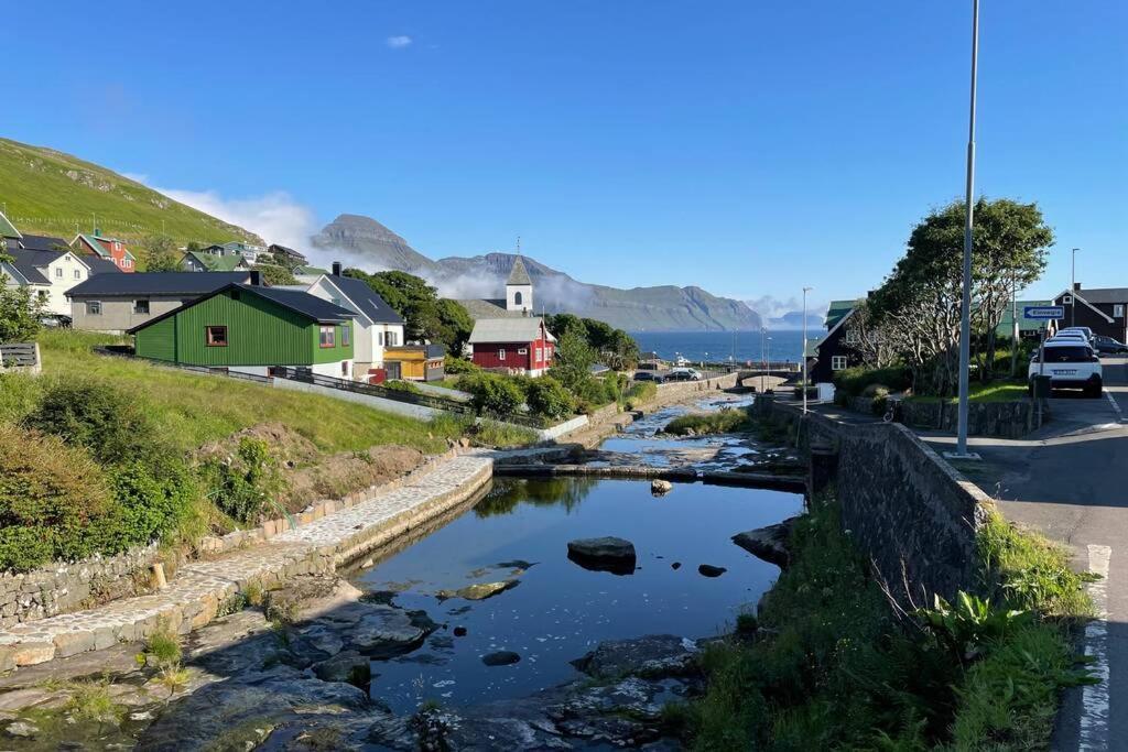 Charming And Authentic Heritage Retreat In Kvivik - Right Next To The River Luaran gambar